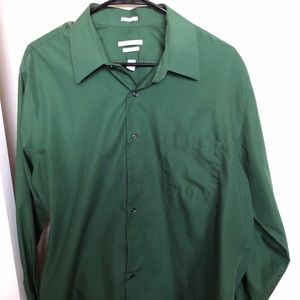 Men’s Van Huesen dress shirt